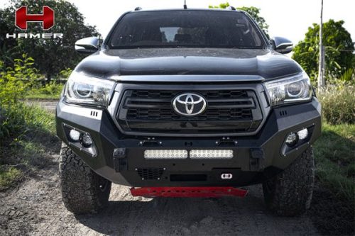 PRIME SERIES BULL BAR HAMER TOYOTA HILUX 4X4