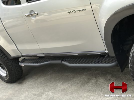 SM102 SIDE STEPS FOR ISUZU D-MAX 2017-2019