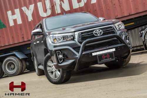 HAMER CYCLONE SERIES NUDGE BAR (WHITE LIGHT) IN BLACK FOR HILUX REVO ROCCO 2018-2019