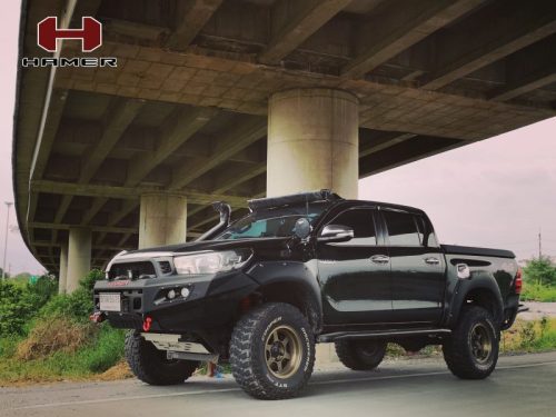 HAMER M-SERIES BULL BAR ( DOUBLE LIGHTS ) IN BLACK FOR HILUX REVO 2015-2017