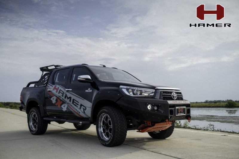 HAMER M-SERIES BULL BAR ( DOUBLE LIGHTS ) IN BLACK FOR HILUX REVO ROCCO 2018-2019