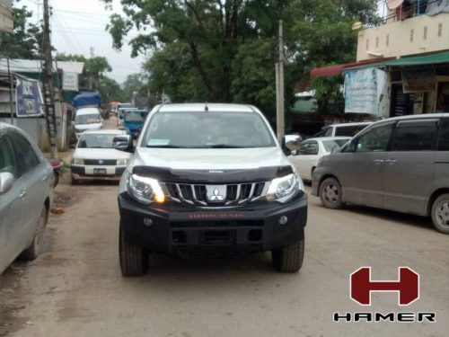 HAMER M-SERIES BULL BAR ( SINGLE LIGHT ) IN BLACK FOR MITSUBISHI TRITON MQ 2015-2018