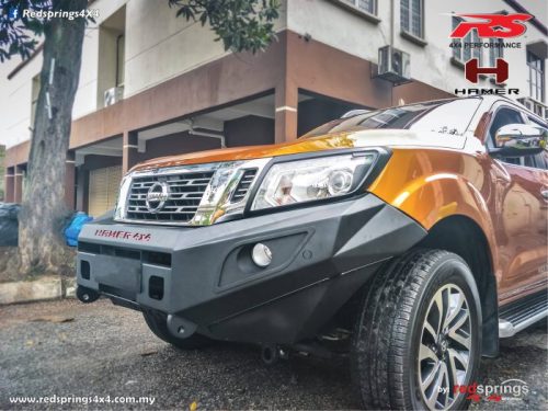 HAMER M-SERIES BULL BAR ( SINGLE LIGHT ) IN BLACK FOR NAVARA NP300