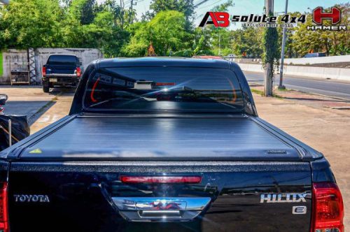 Hamer AUTO ROLLER LID FOR TOYOTA HILUX REVO